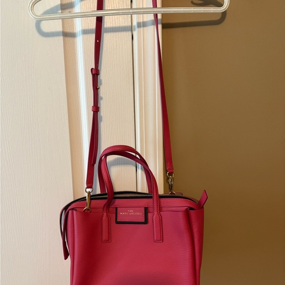 Marc Jacobs Vibrant Pink Leather Tote - Picture 2 of 12